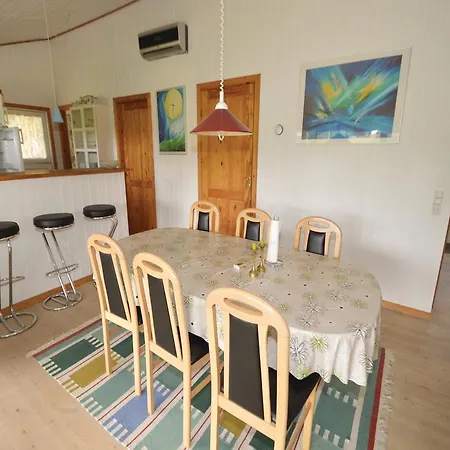 Holiday Ramshule Farso Denm Сasa de vacaciones Hvalpsund