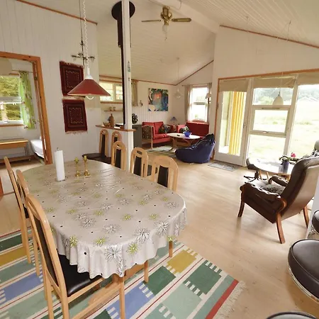 Holiday Ramshule Farso Denm * Hvalpsund